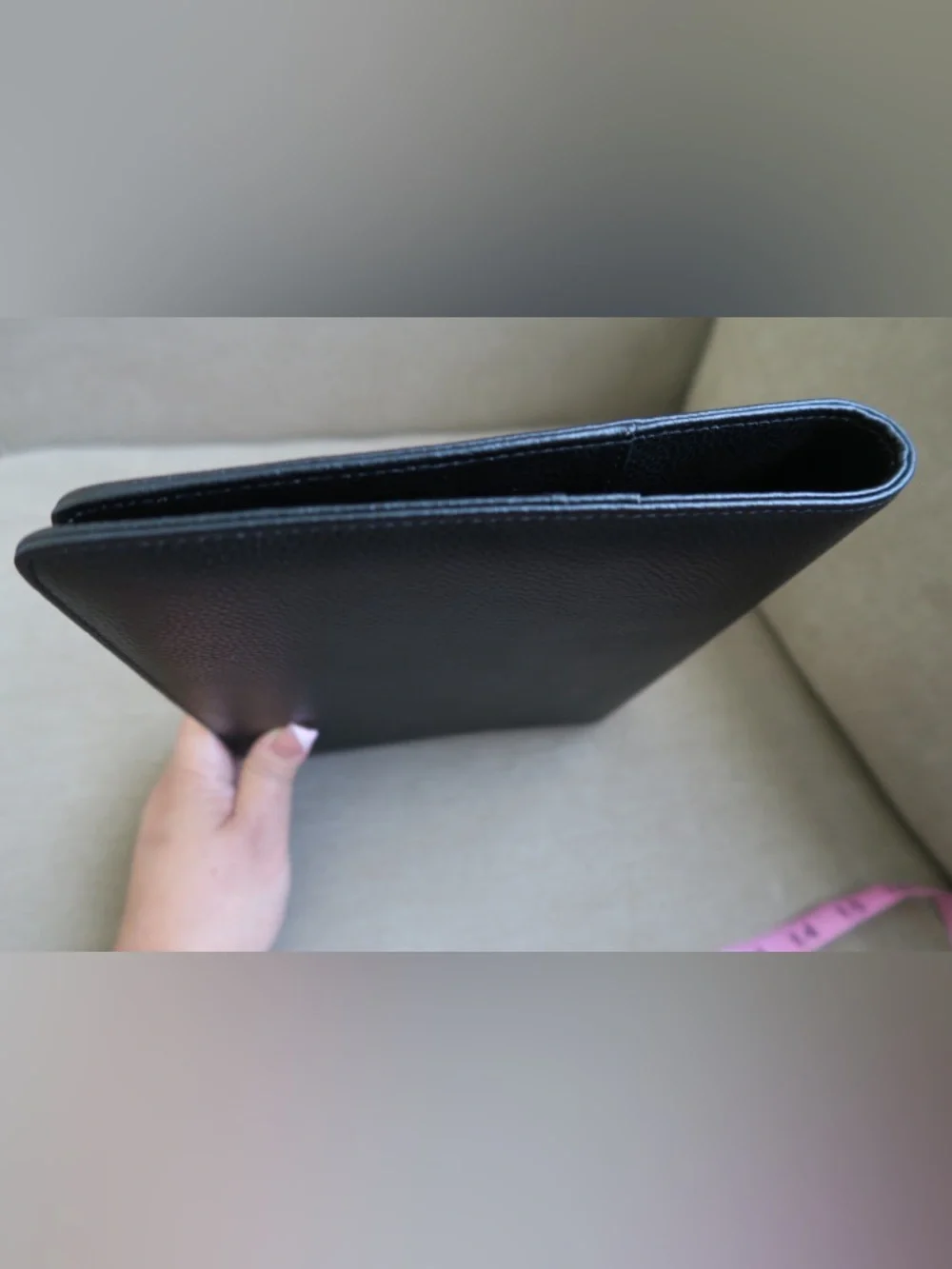 CLOTH & PAPER: Black Leather Zipfolio Organizer